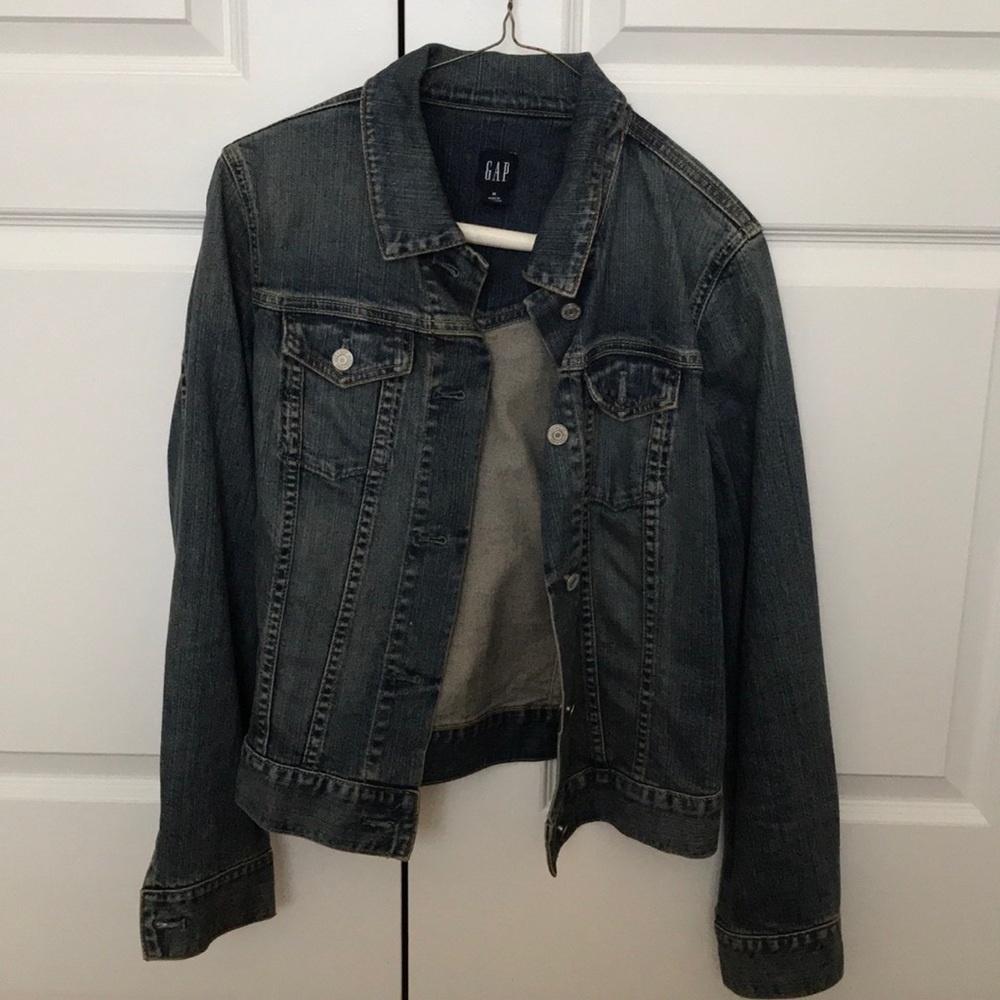 Classic GAP jean jacket
